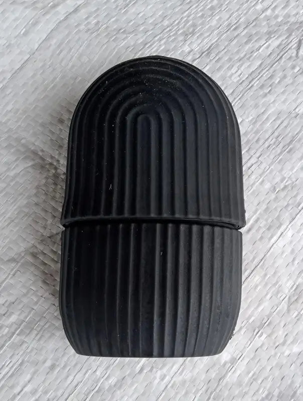 Black Face Ice Roller Tool