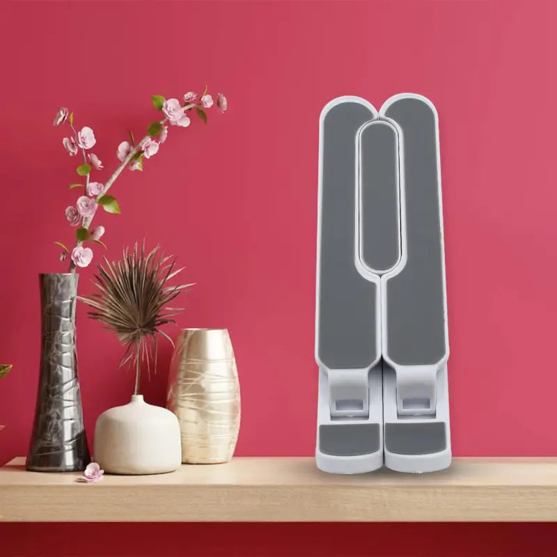 Adjustable foldable multi-angle tablet holder